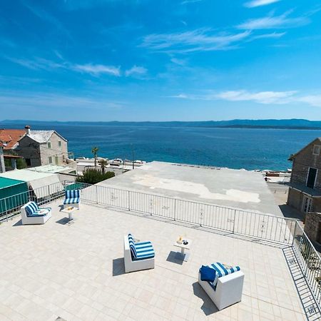 Riva Rooms Bol Exterior photo
