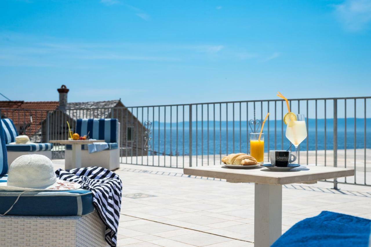 Riva Rooms Bol Exterior photo